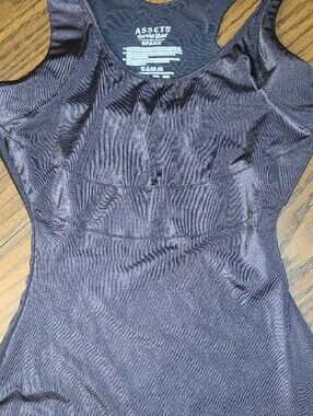 Assets By Spanx Black Performance Tank Size Womens M